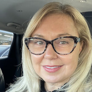 Meet your Posher, Renee